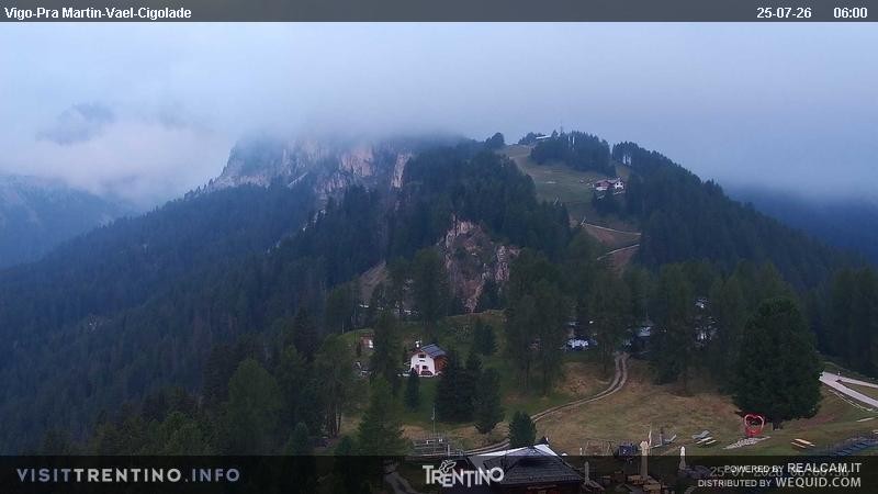 Archiv Foto Webcam Bergstation des Sesselliftes Pian Pecei-Pra Martin