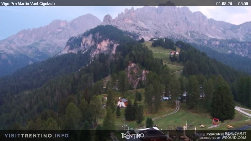 Archived image Webcam Top station of the Pian Pecei-Pra Martin chair lift
