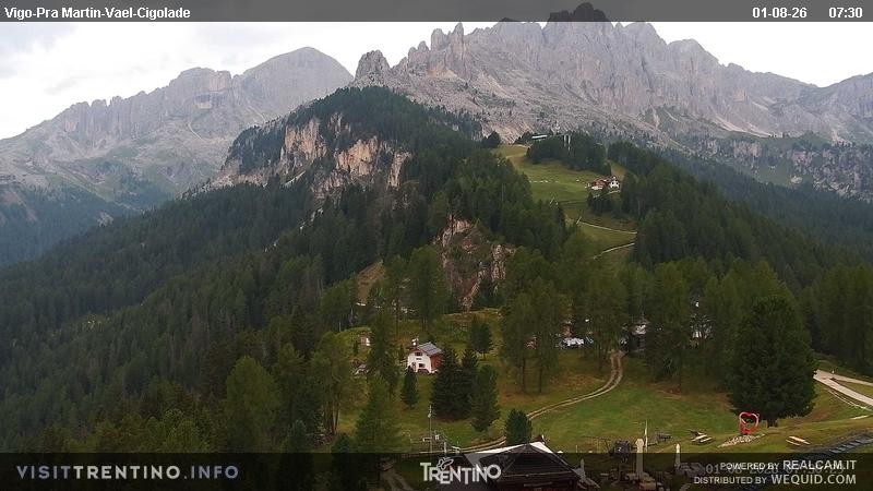 Archived image Webcam Top station of the Pian Pecei-Pra Martin chair lift