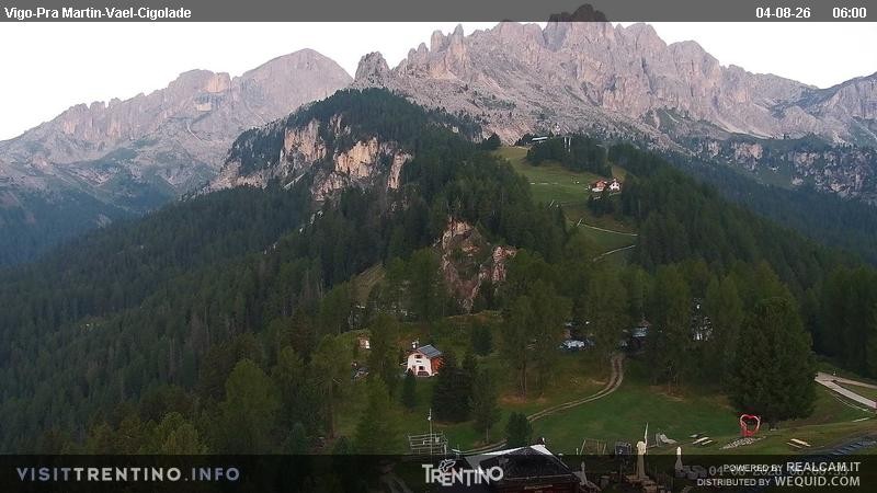 Archived image Webcam Top station of the Pian Pecei-Pra Martin chair lift