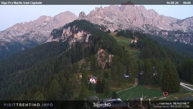 Archived image Webcam Top station of the Pian Pecei-Pra Martin chair lift