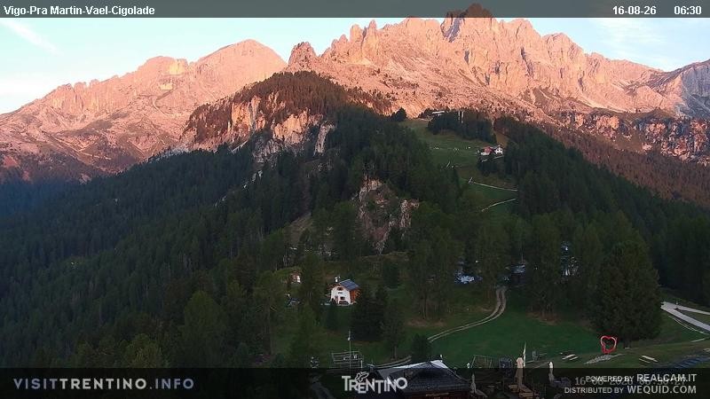 Archived image Webcam Top station of the Pian Pecei-Pra Martin chair lift