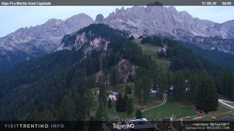 Archiv Foto Webcam Bergstation des Sesselliftes Pian Pecei-Pra Martin