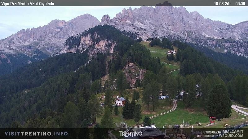 Archiv Foto Webcam Bergstation des Sesselliftes Pian Pecei-Pra Martin