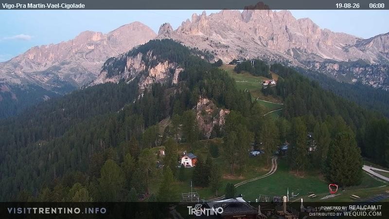 Archiv Foto Webcam Bergstation des Sesselliftes Pian Pecei-Pra Martin