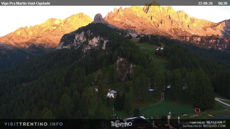 Archived image Webcam Top station of the Pian Pecei-Pra Martin chair lift