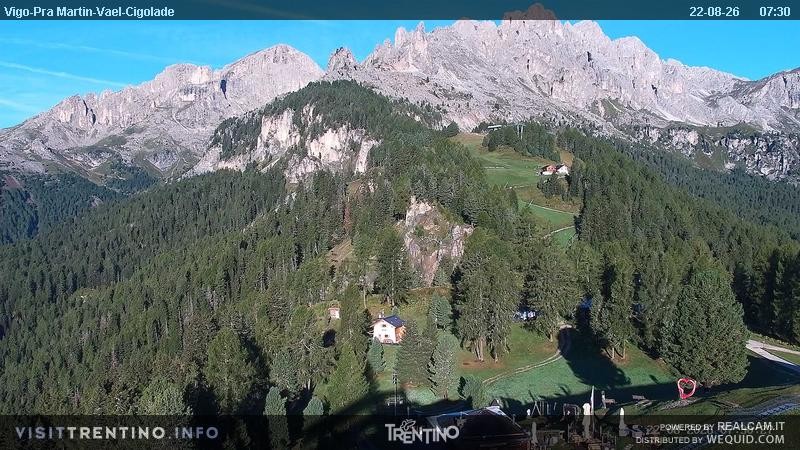 Archived image Webcam Top station of the Pian Pecei-Pra Martin chair lift