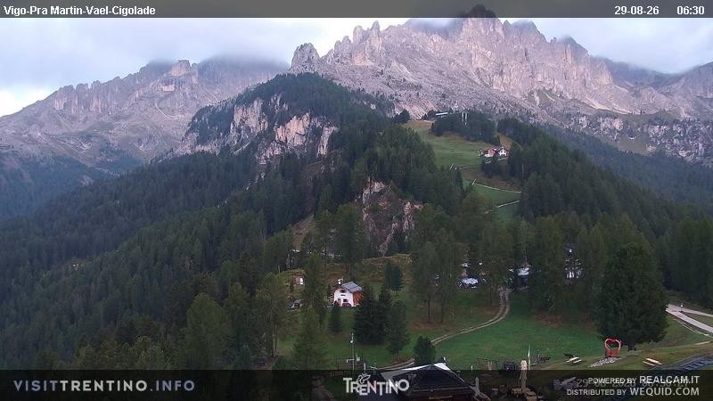 Archiv Foto Webcam Bergstation des Sesselliftes Pian Pecei-Pra Martin