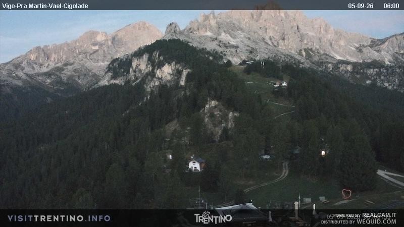 Archiv Foto Webcam Bergstation des Sesselliftes Pian Pecei-Pra Martin