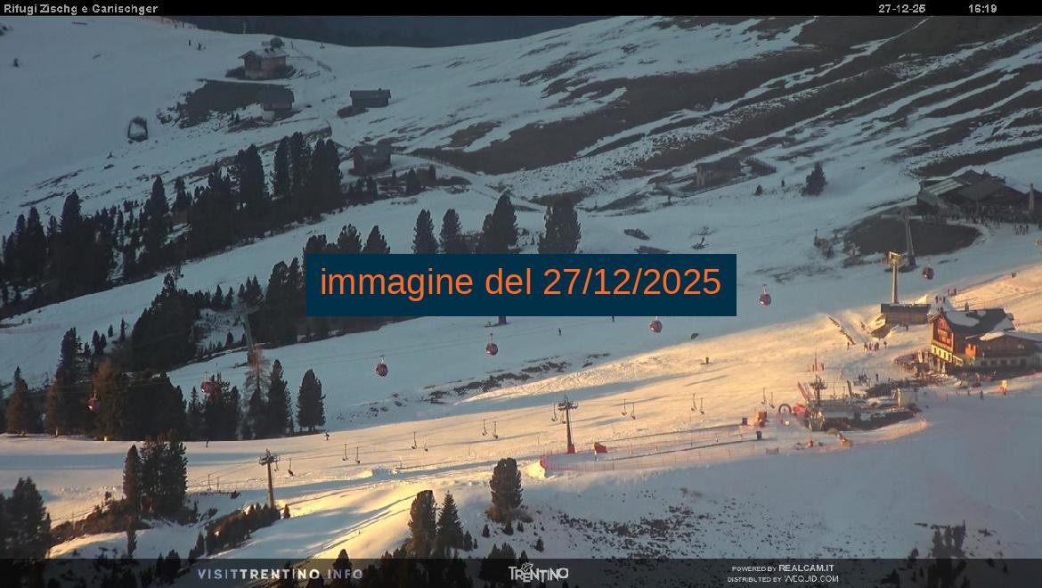 Archiv Foto Webcam Berghütten Rifugi und Zisch