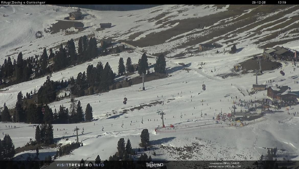 Archiv Foto Webcam Berghütten Rifugi und Zisch
