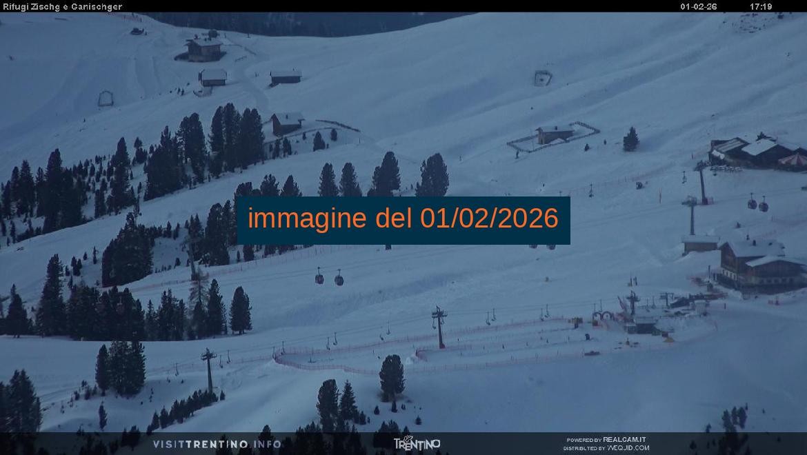 Archiv Foto Webcam Berghütten Rifugi und Zisch