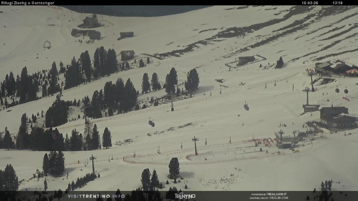 Archiv Foto Webcam Berghütten Rifugi und Zisch
