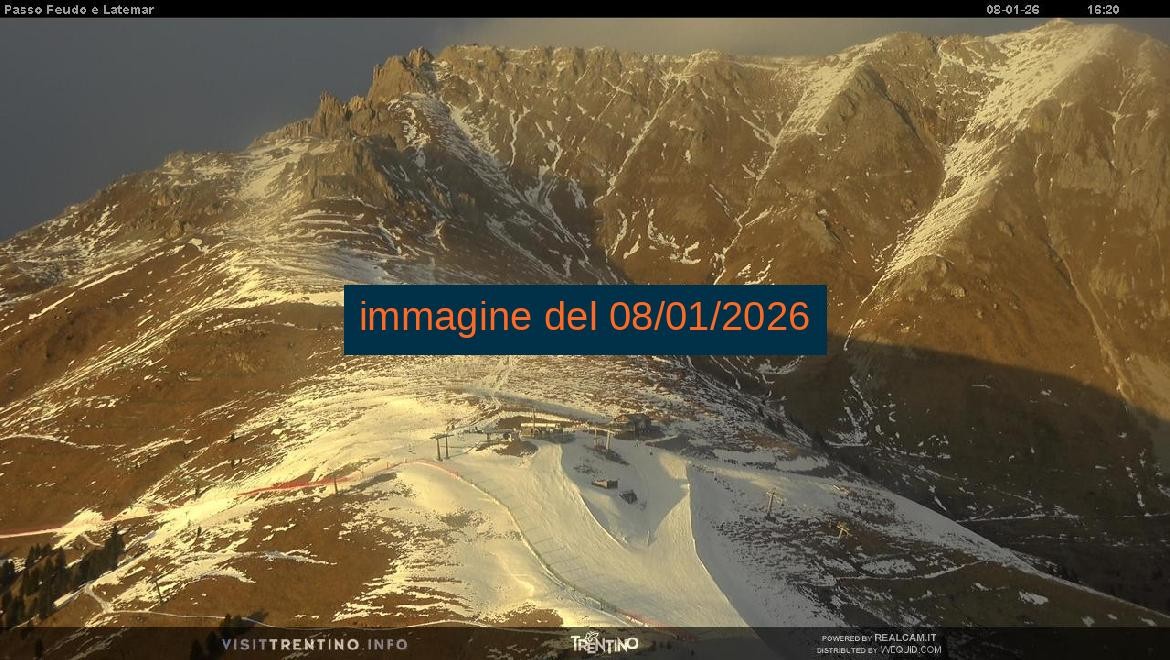 Archived image Webcam Val di Fiemme: Rifugio Pass Feudo