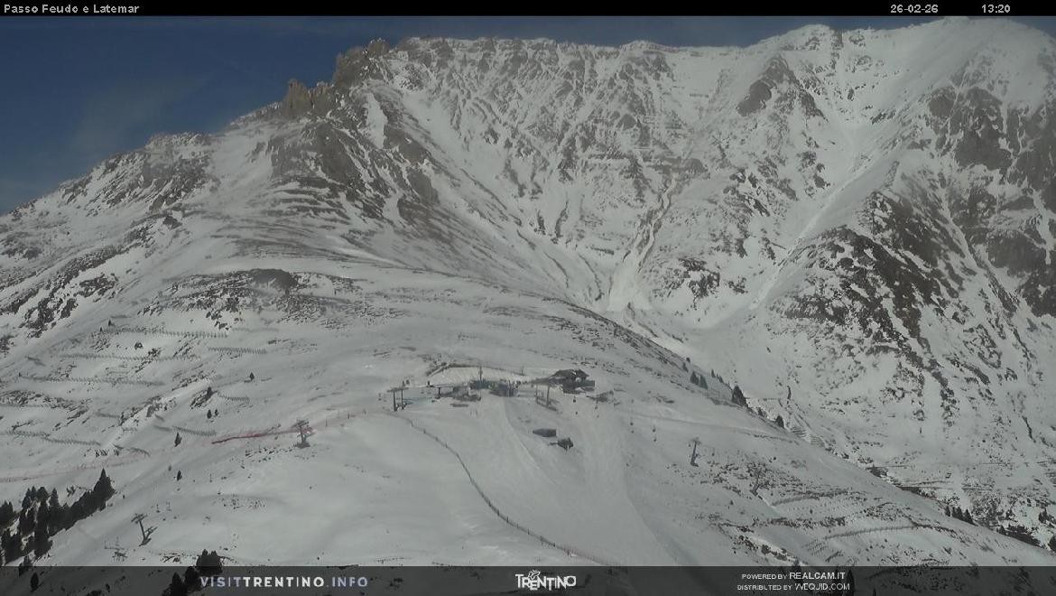 Archived image Webcam Val di Fiemme: Rifugio Pass Feudo