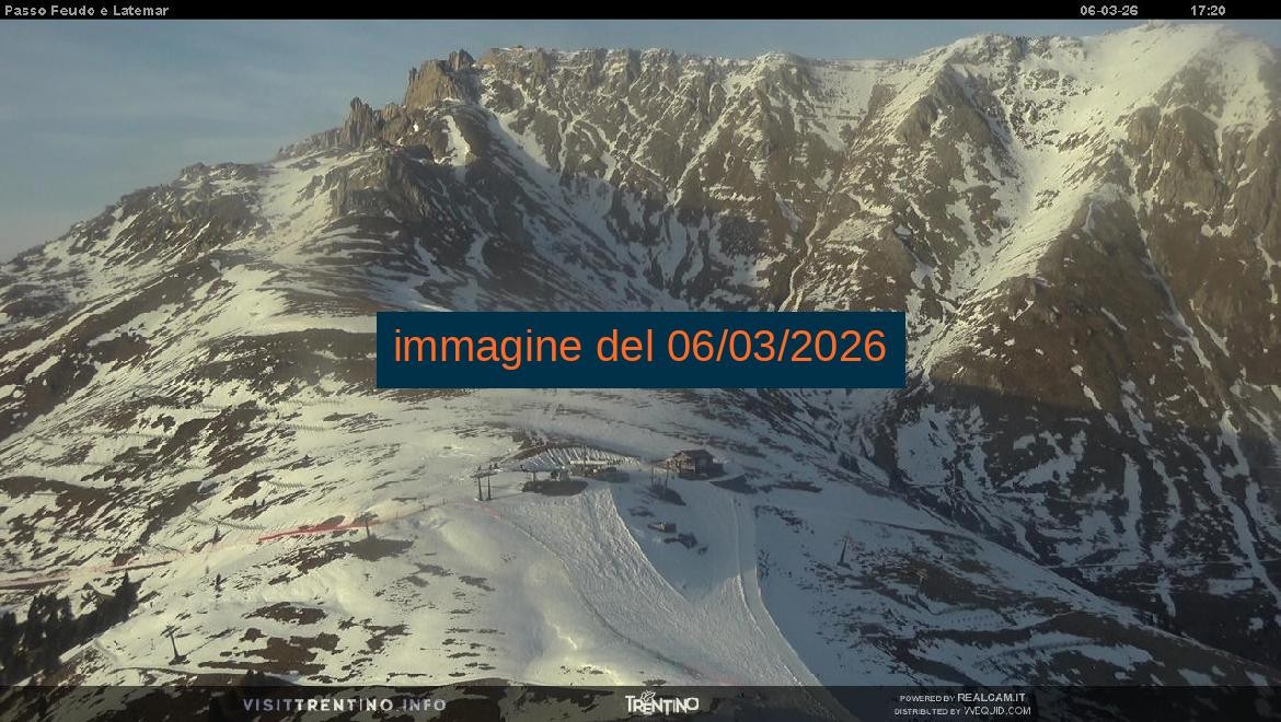 Archived image Webcam Val di Fiemme: Rifugio Pass Feudo