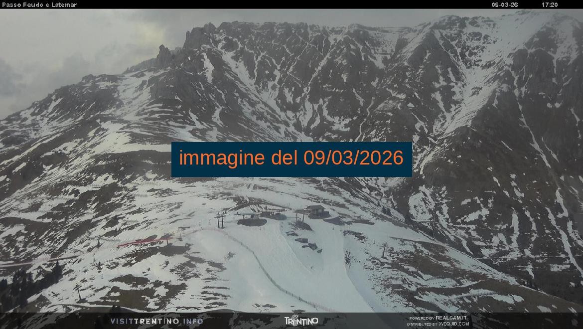 Archived image Webcam Val di Fiemme: Rifugio Pass Feudo