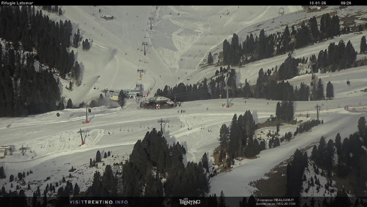 Archived image Webcam Rifugio Latemar, Dolomiten