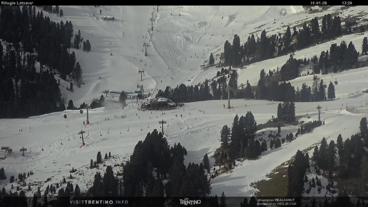Archived image Webcam Rifugio Latemar, Dolomiten
