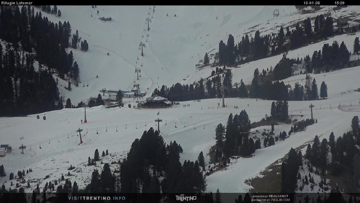 Archived image Webcam Rifugio Latemar, Dolomiten