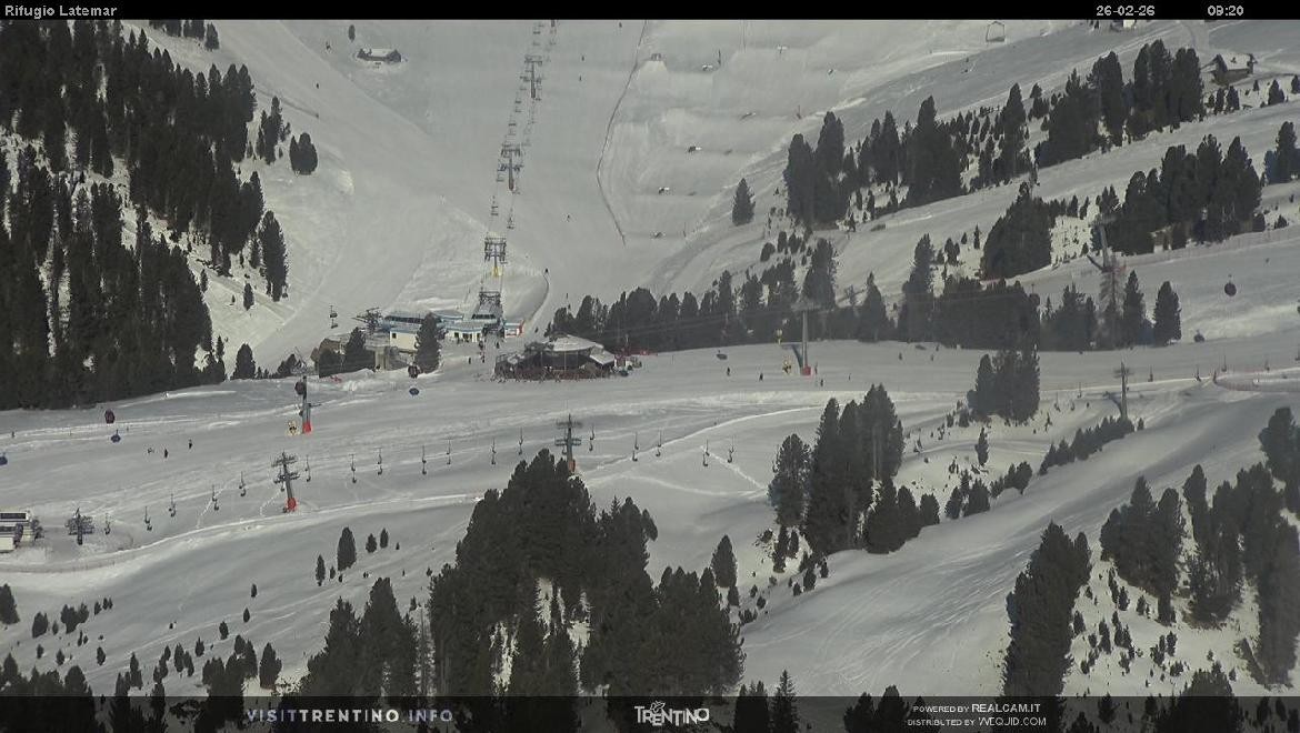 Archiv Foto Webcam Fleimstal, Rifugio Latemar