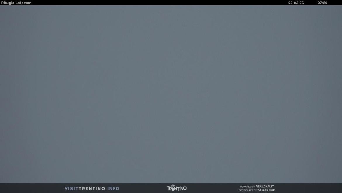 Archived image Webcam Rifugio Latemar, Dolomiten