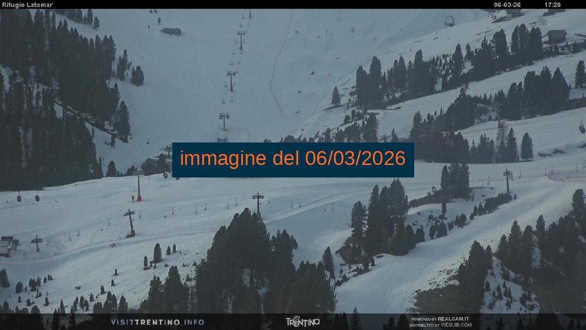 Archived image Webcam Rifugio Latemar, Dolomiten