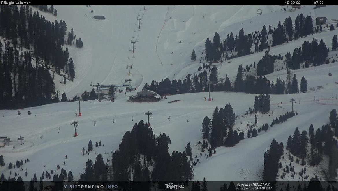Archiv Foto Webcam Fleimstal, Rifugio Latemar