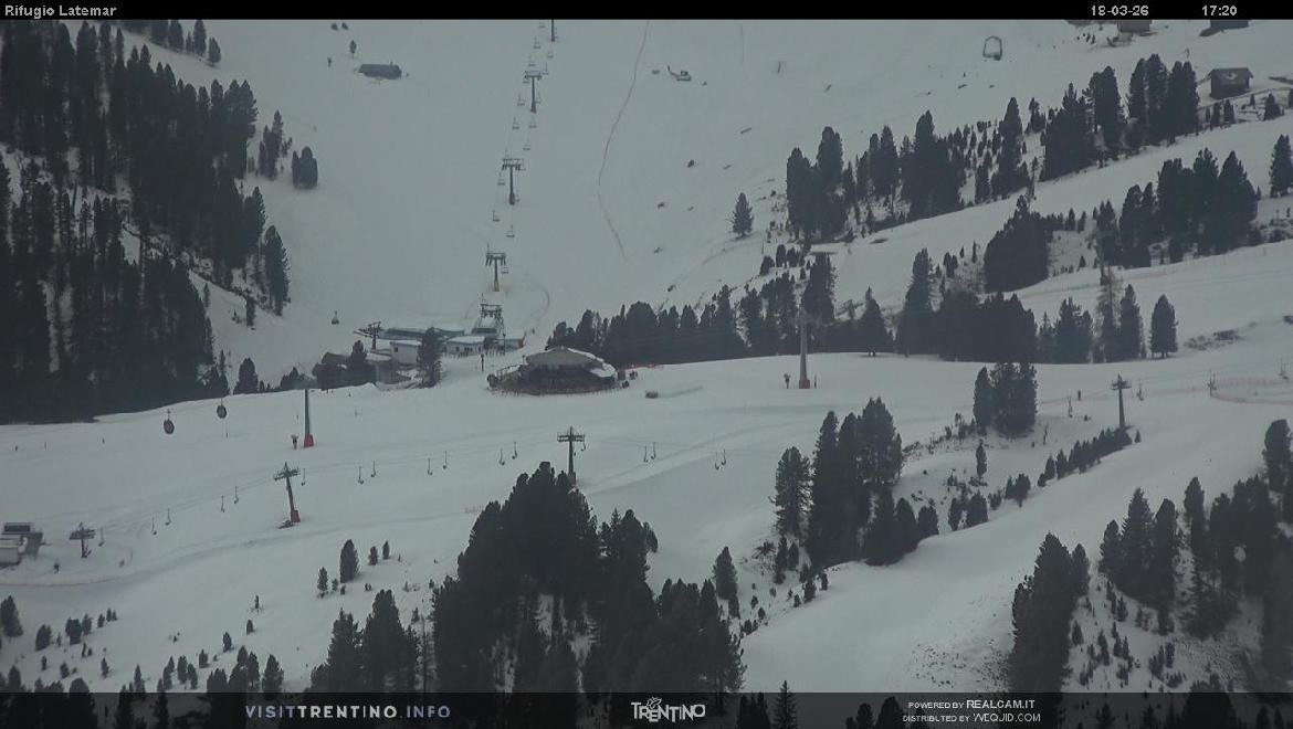 Archived image Webcam Rifugio Latemar, Dolomiten