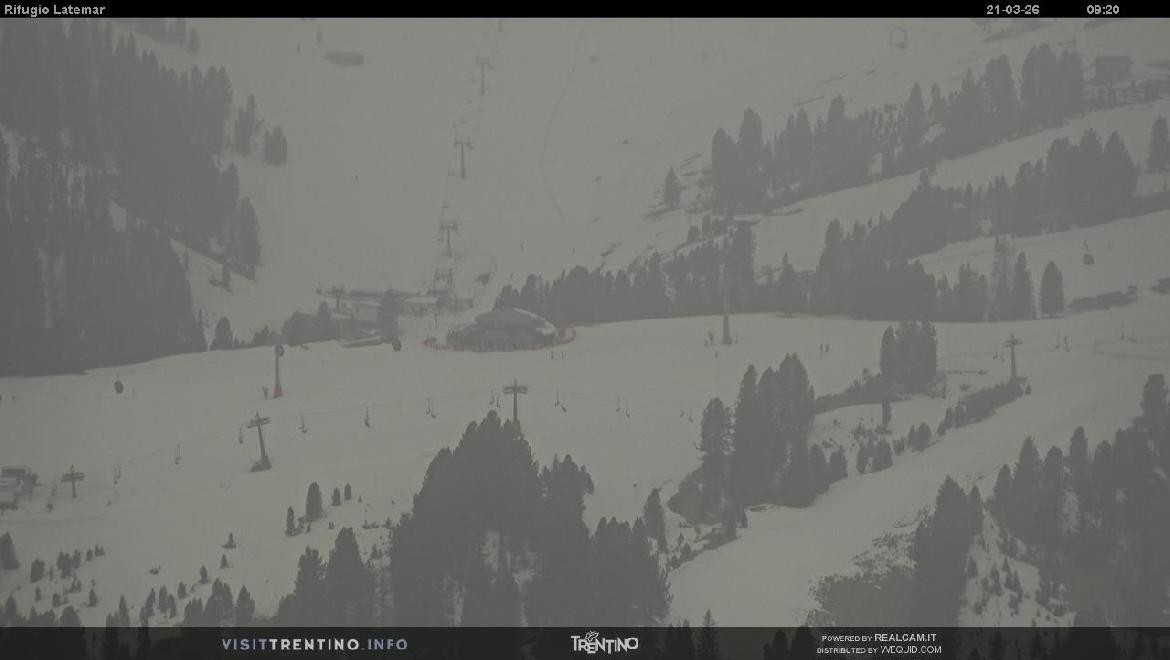 Archived image Webcam Rifugio Latemar, Dolomiten