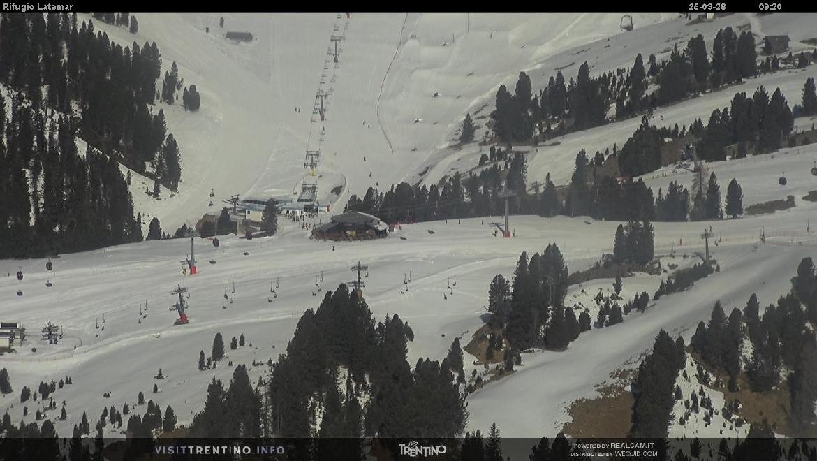 Archiv Foto Webcam Fleimstal, Rifugio Latemar