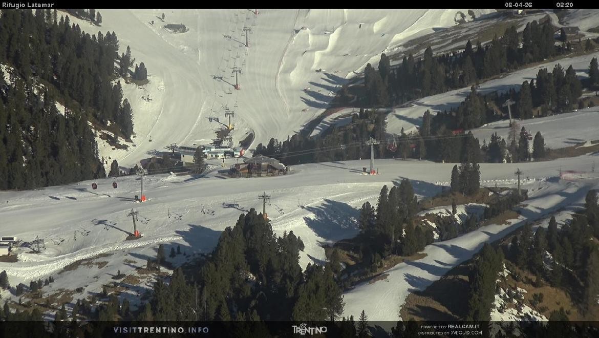 Archived image Webcam Rifugio Latemar, Dolomiten