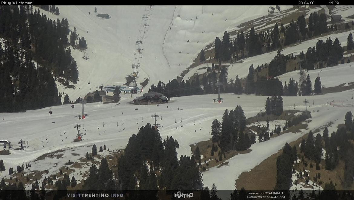 Archived image Webcam Rifugio Latemar, Dolomiten