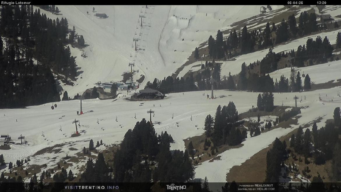 Archived image Webcam Rifugio Latemar, Dolomiten