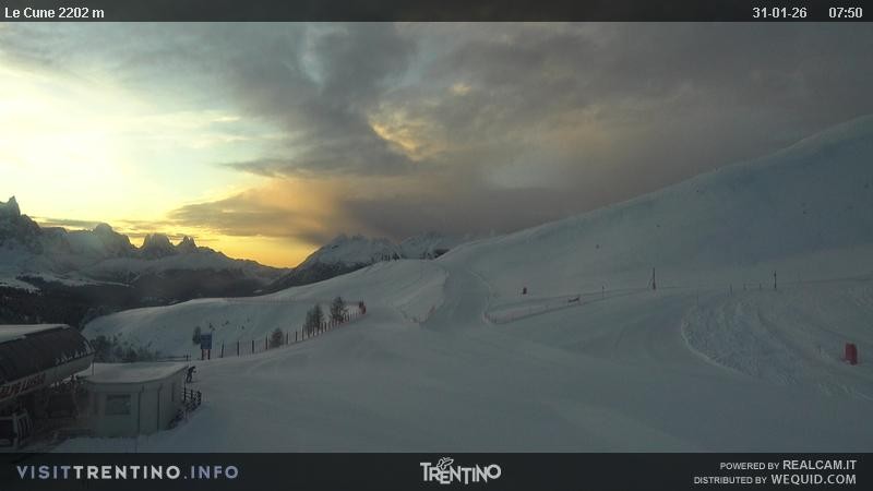 Archiv Foto Webcam Gondelbahn Ronchi-Valbona, Skigebiet Alpe Lusia