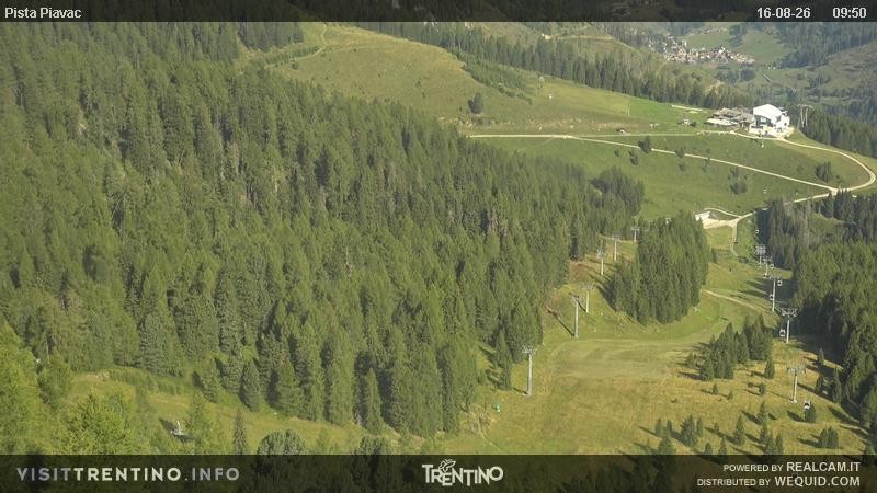 Archived image Webcam Piavac slope at Val di Fassa