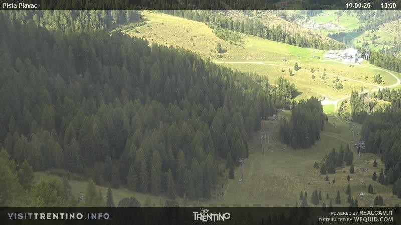 Archived image Webcam Piavac slope at Val di Fassa