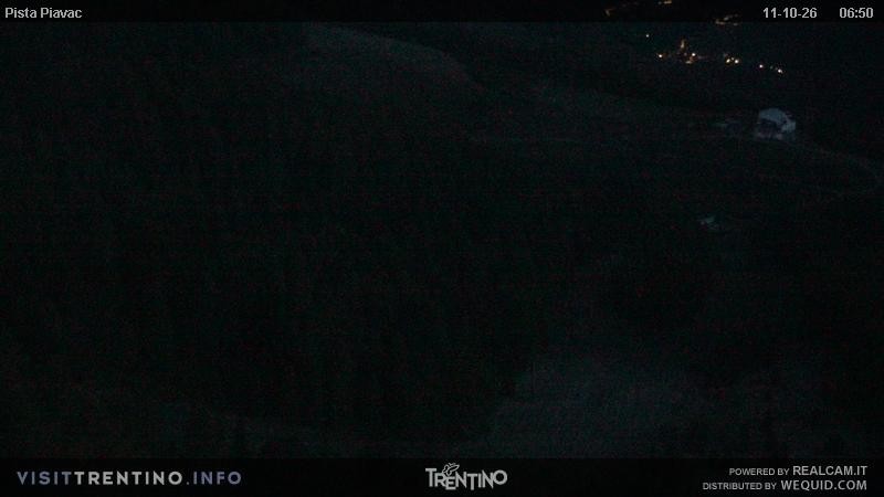 Archived image Webcam Piavac slope at Val di Fassa