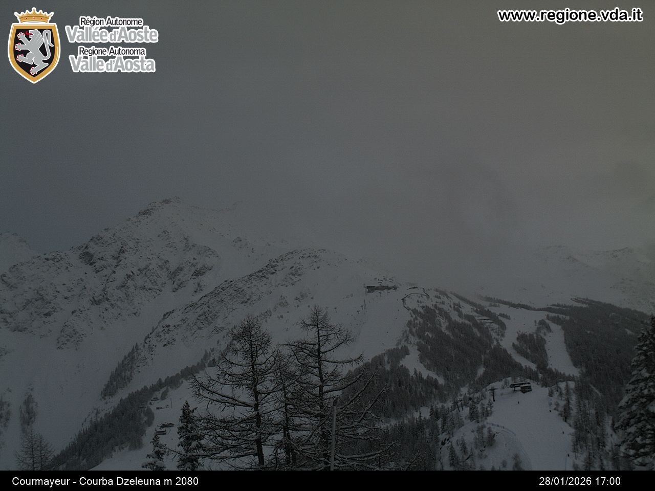 Archiv Foto Webcam Courmayeur im Aostatal