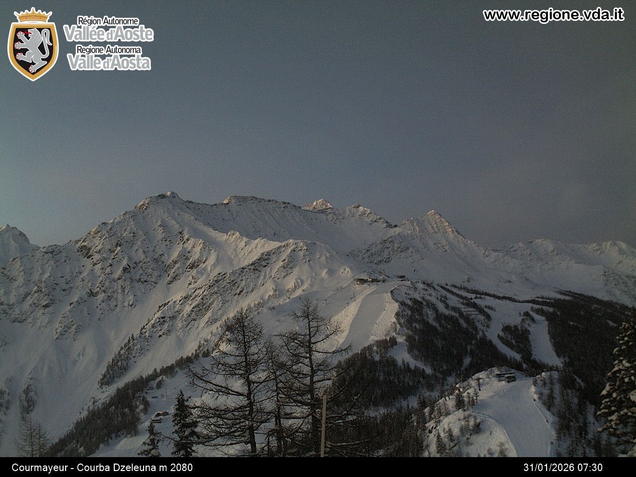 Archiv Foto Webcam Courmayeur im Aostatal