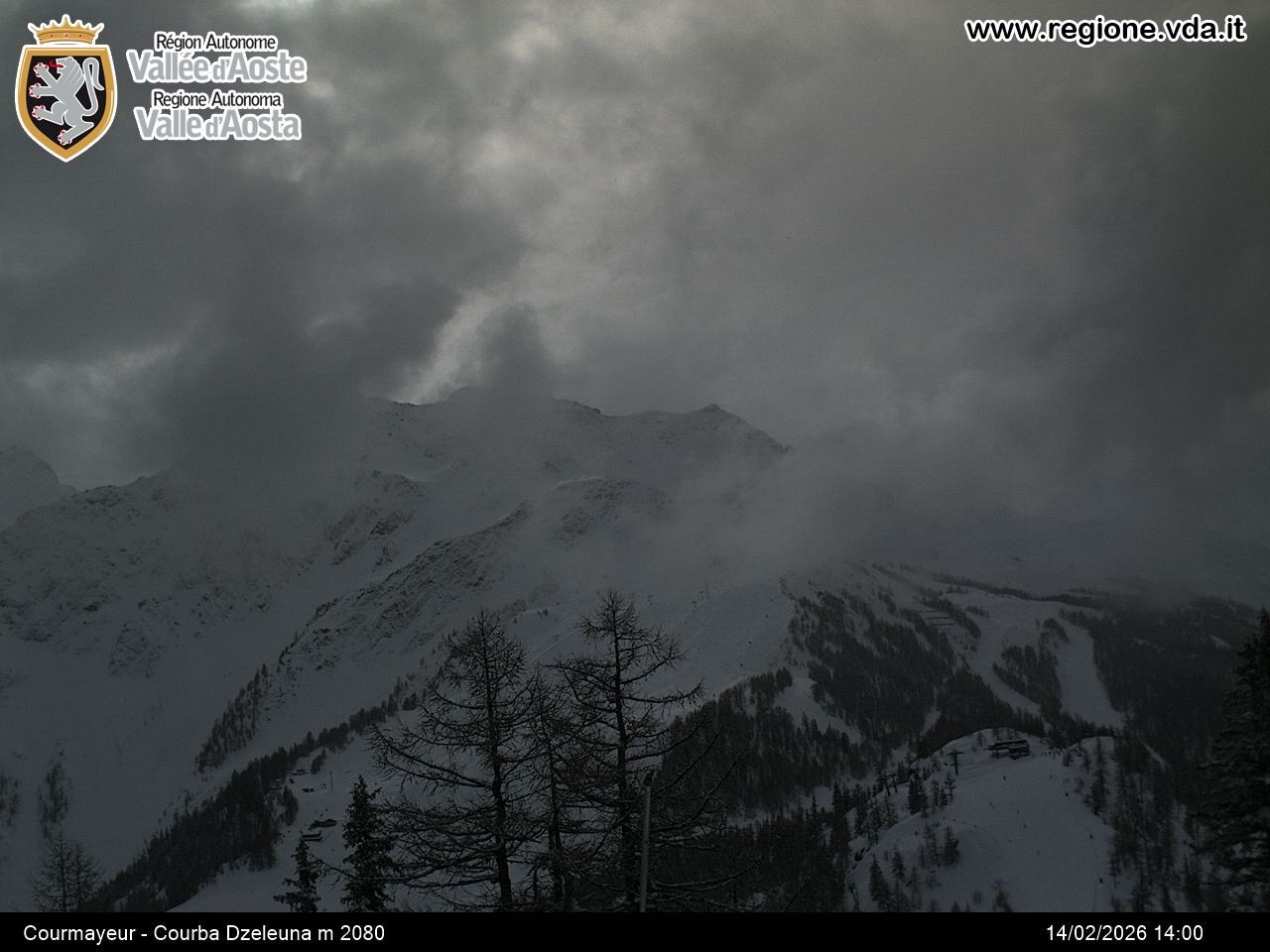 Archiv Foto Webcam Courmayeur im Aostatal