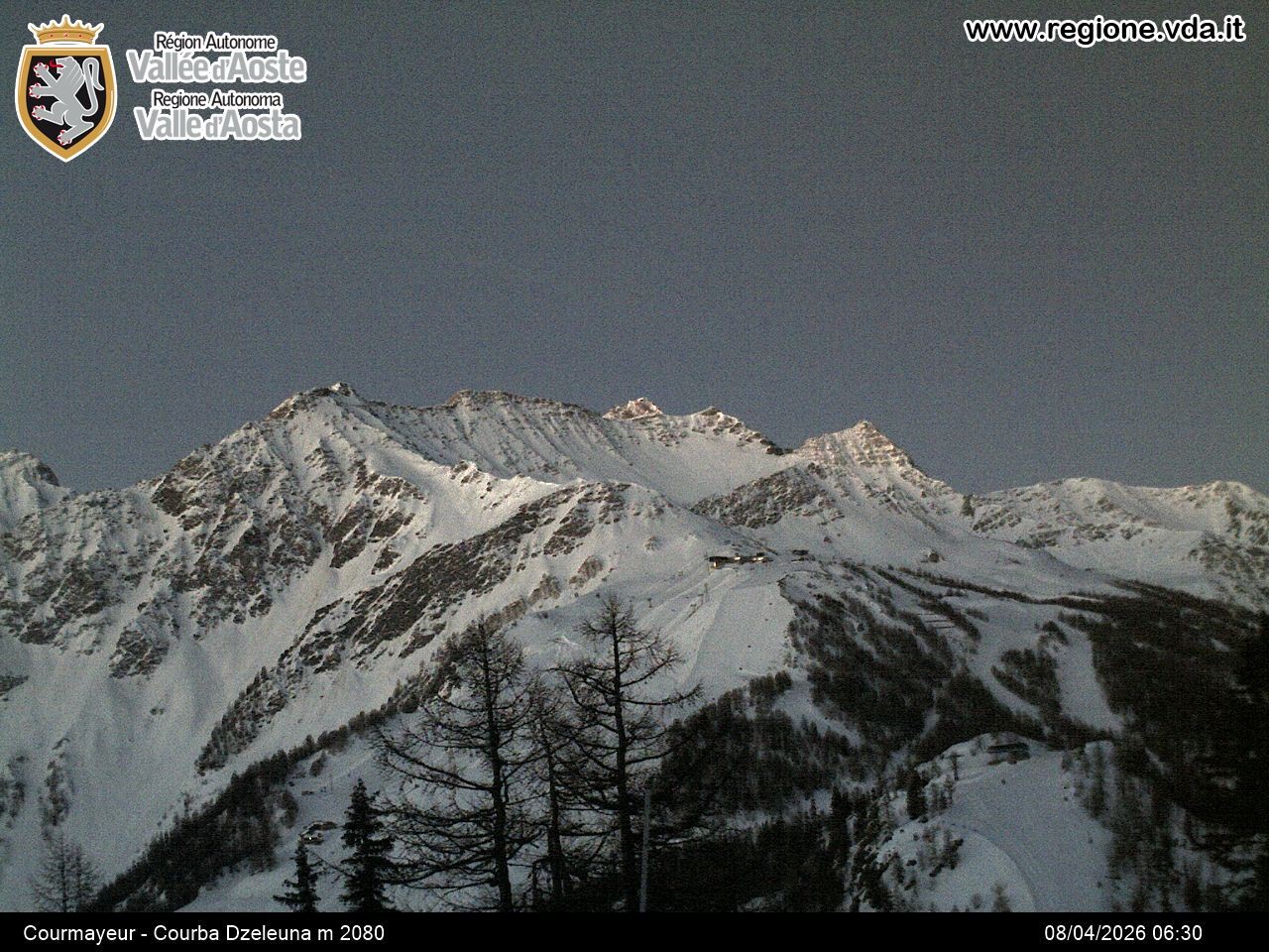 Archiv Foto Webcam Courmayeur im Aostatal