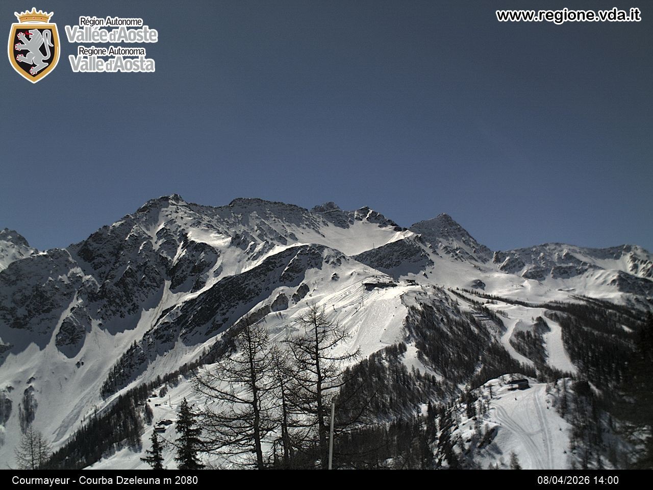 Archiv Foto Webcam Courmayeur im Aostatal