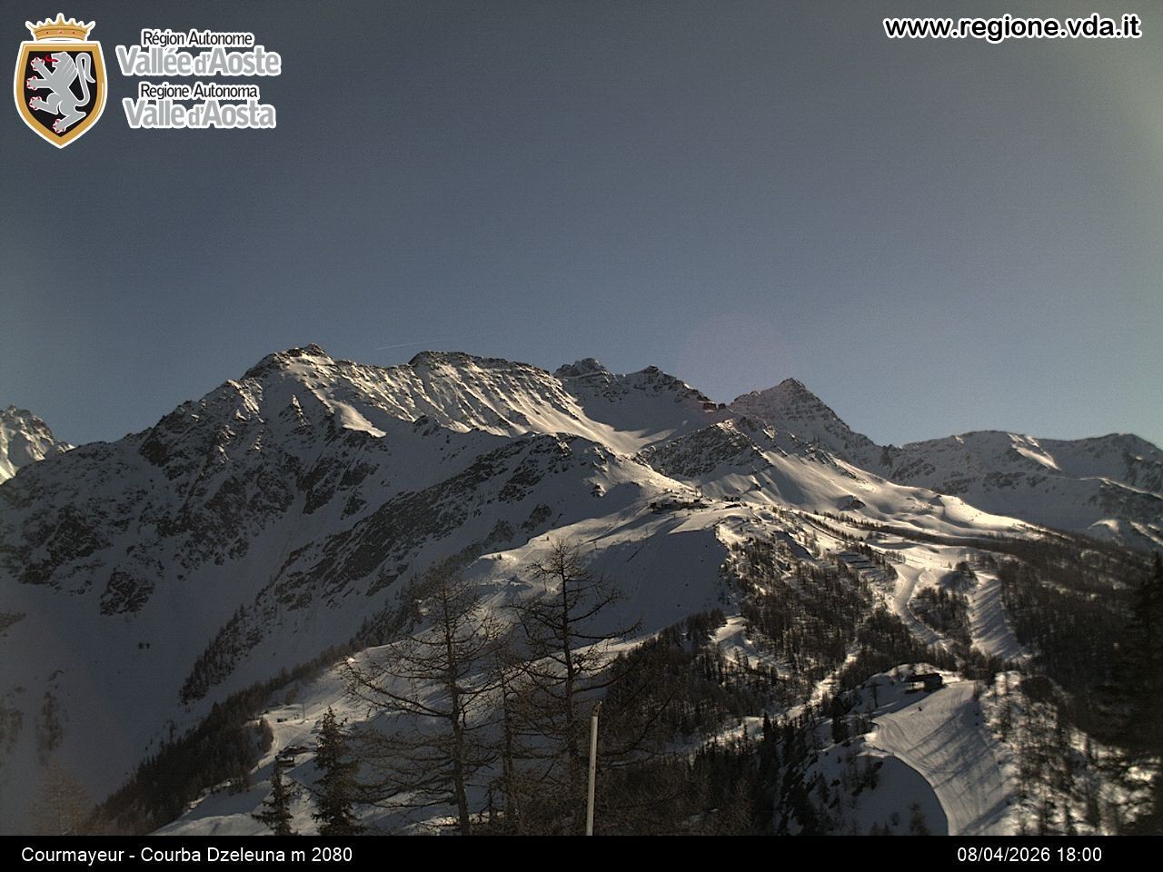Archiv Foto Webcam Courmayeur im Aostatal