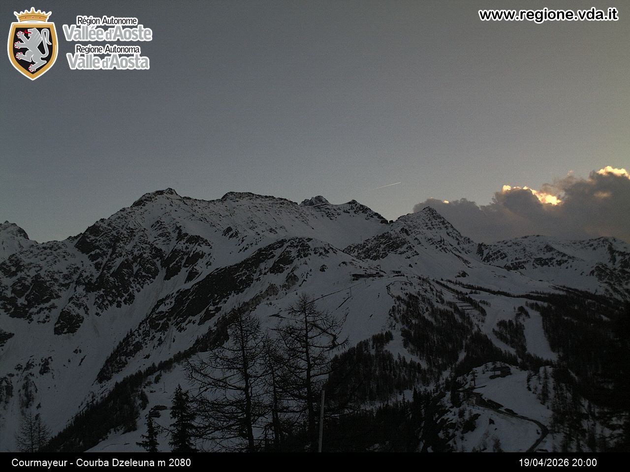 Archiv Foto Webcam Courmayeur im Aostatal