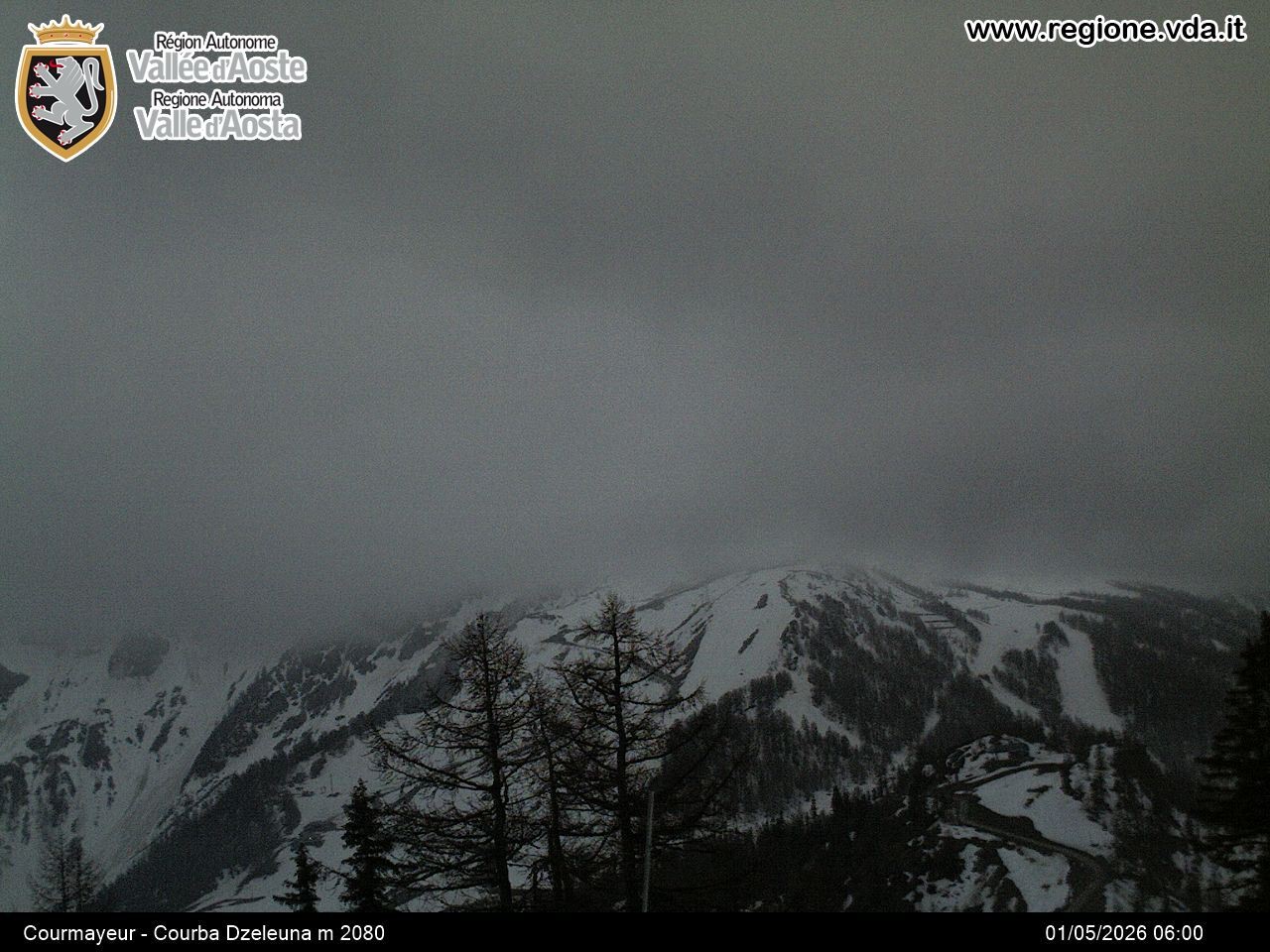 Archiv Foto Webcam Courmayeur im Aostatal