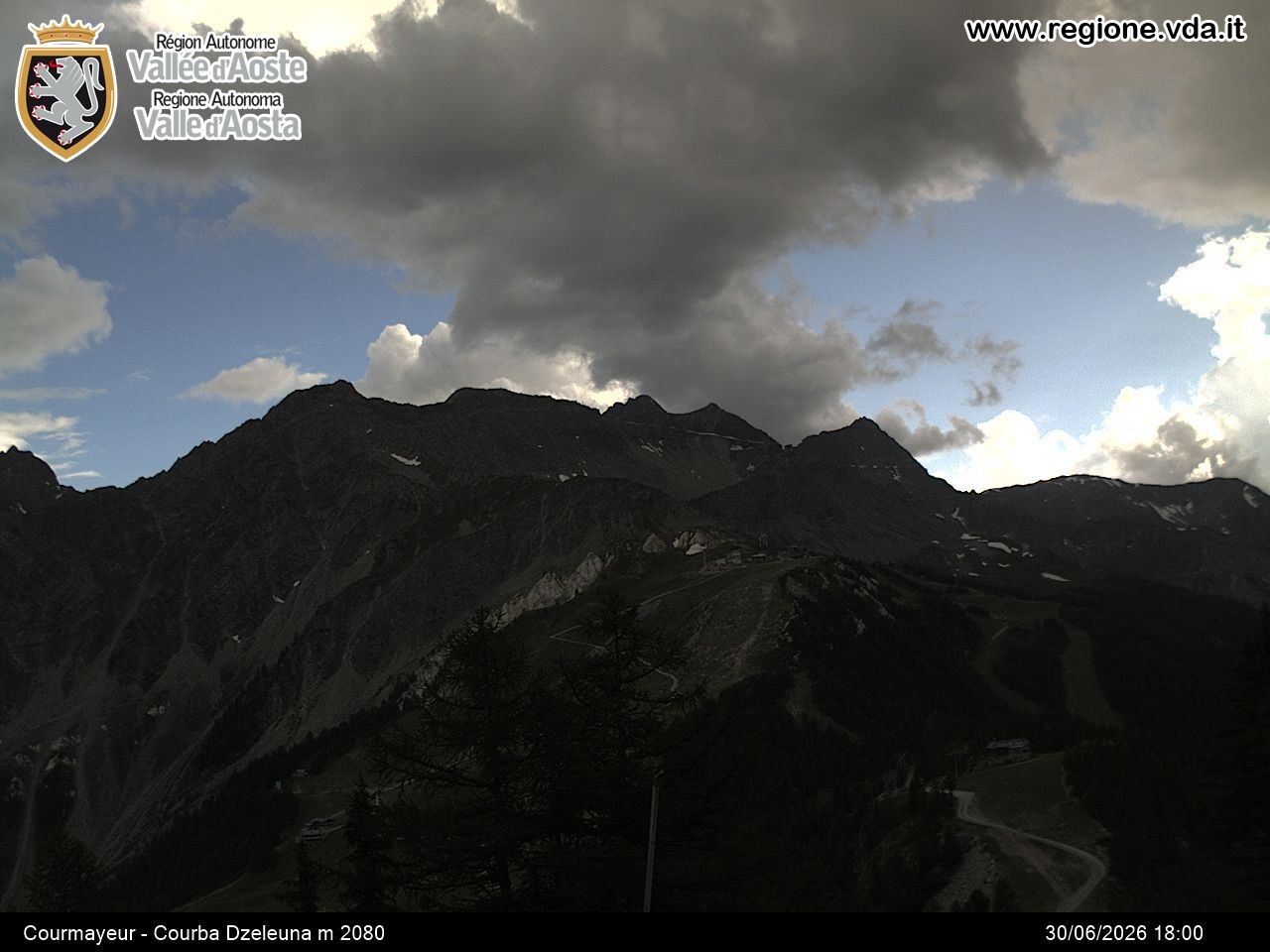 Archiv Foto Webcam Courmayeur im Aostatal