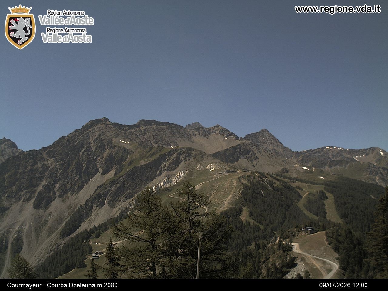 Archiv Foto Webcam Courmayeur im Aostatal