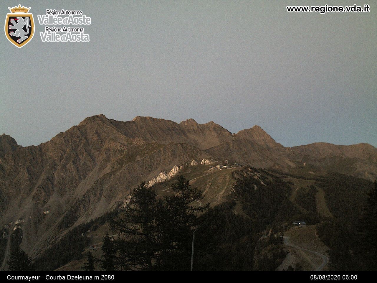 Archiv Foto Webcam Courmayeur im Aostatal