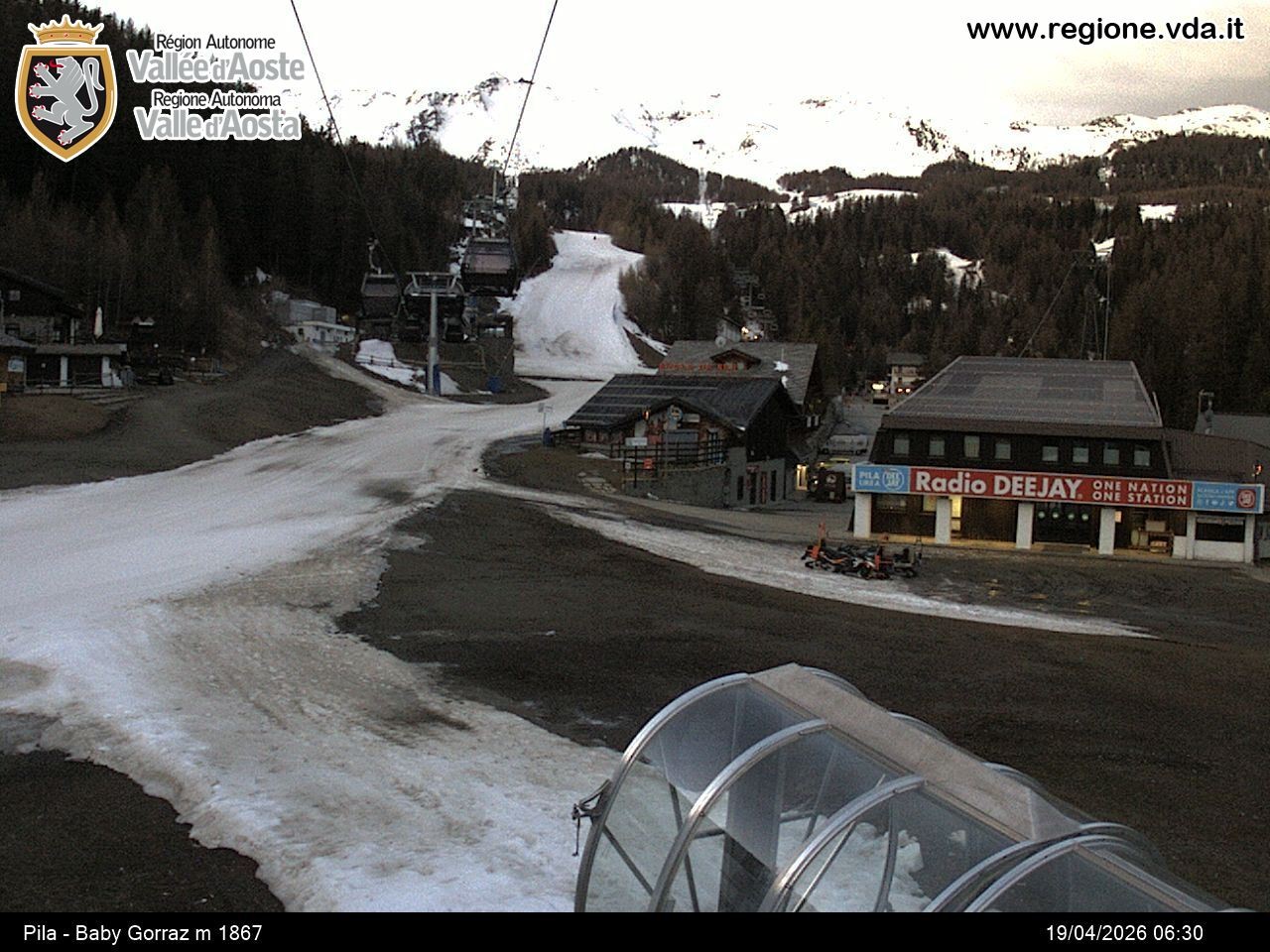 Archiv Foto Webcam Pila, Bergstation Baby Gorraz